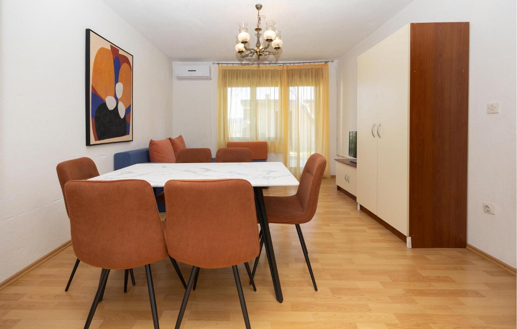 3 Bedroom Gorgeous Apartment In 트로기르 외부 사진