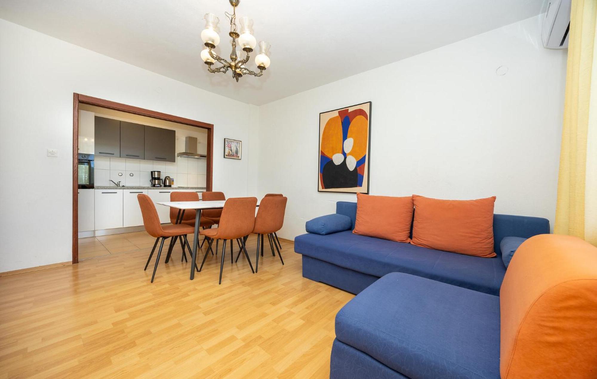 3 Bedroom Gorgeous Apartment In 트로기르 외부 사진